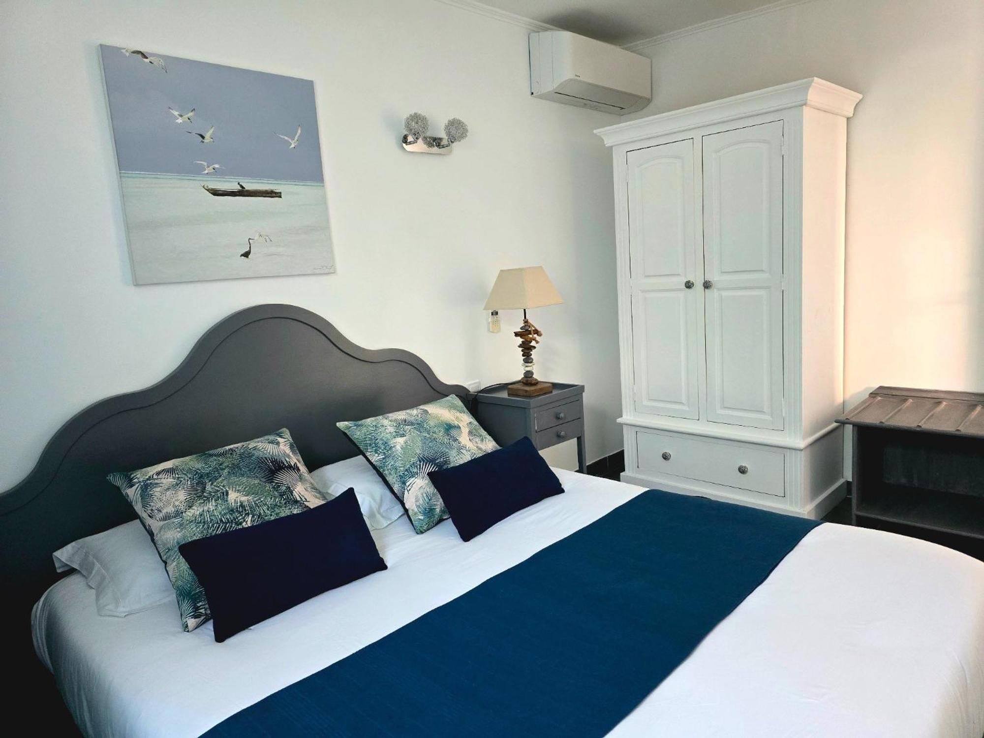 Appart Bleu Azur แซ็งต์-โฟลร็องต์ ภายนอก รูปภาพ